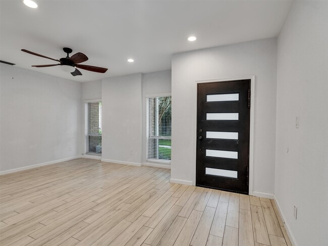 Building Photo - 12625 Memorial Dr
