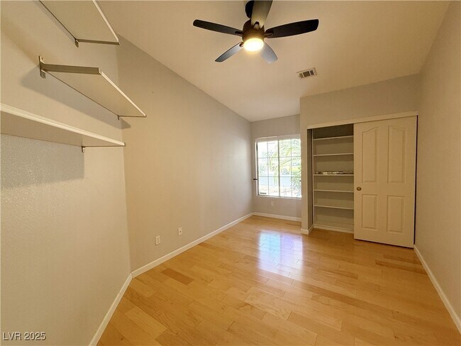 Building Photo - 3744 Crescent Canyon St