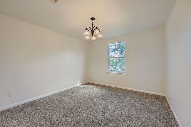 Building Photo - 4931 Monarch Falls Ln