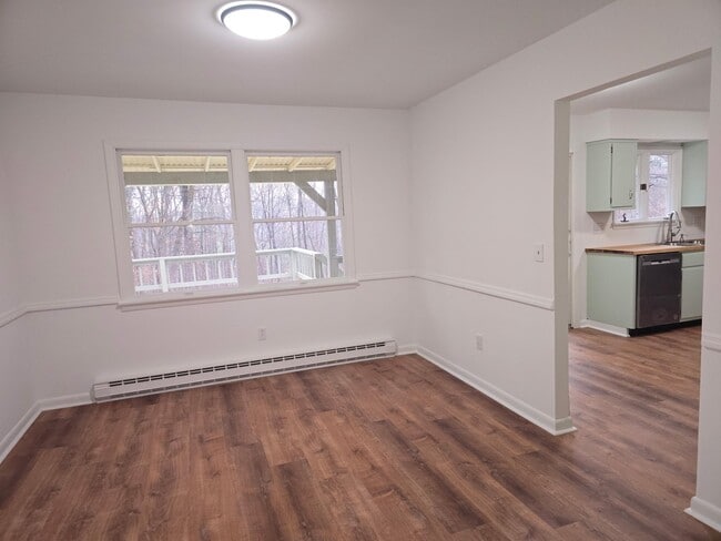 Building Photo - 51 Glenerie Ln
