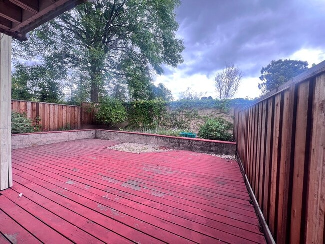 Building Photo - Two Story 3 Bed/Bath Single Family Home In Milpitas, Ca. For Rent!!! $500 OFF FIRST MONTHS RENT!