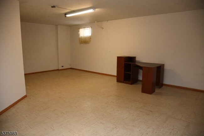 Building Photo - 209 Alexandria Way