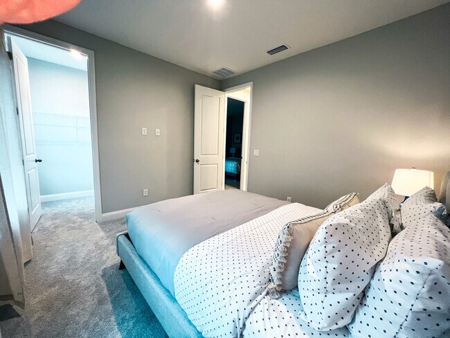 Building Photo - 3430 Marsh Reserve Blvd