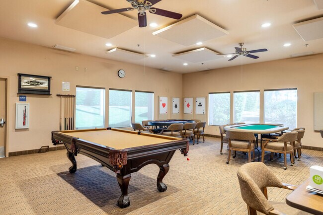 Building Photo - 54 Maximo Way