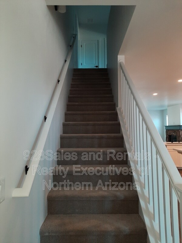 Building Photo - 2335 S Polaris Way