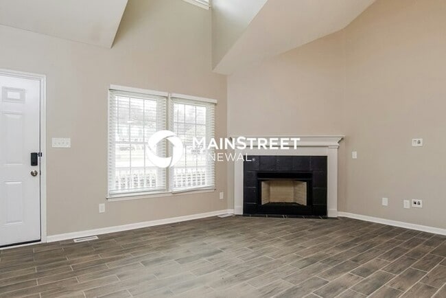 Building Photo - 3 Bedroom Pet-Friendly Home in Garner, NC with Main Street Renewal