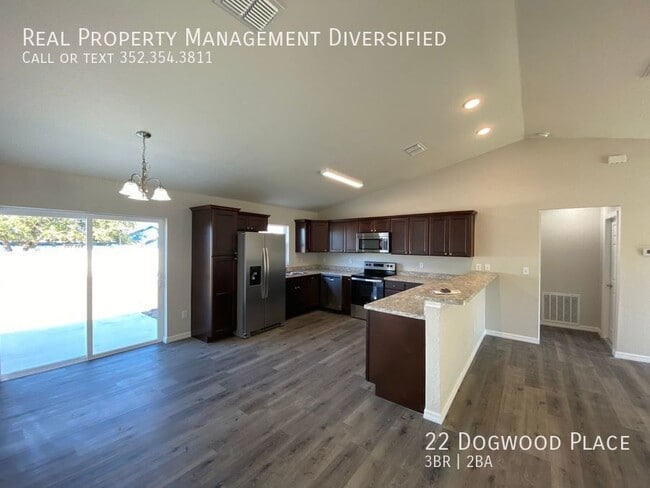Building Photo - 22 Dogwood Pl