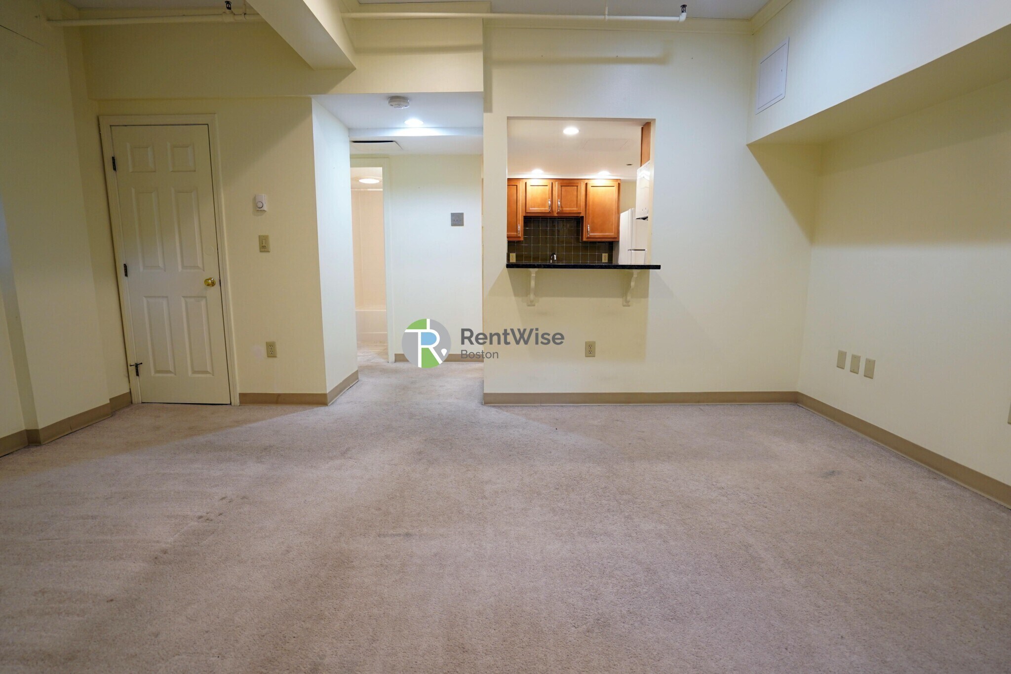 Building Photo - 107 Queensberry St