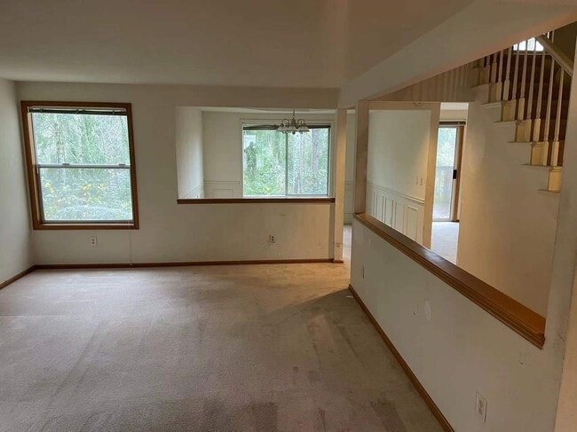 Building Photo - Beautiful House in Redmond/Microsoft area ...