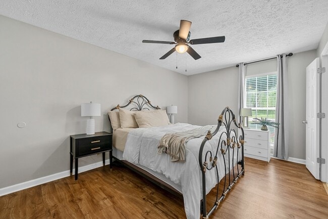 Building Photo - 401 Pacific Ave