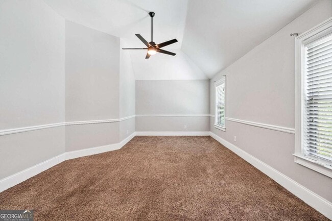 Building Photo - 2214 Golden Eagle Dr