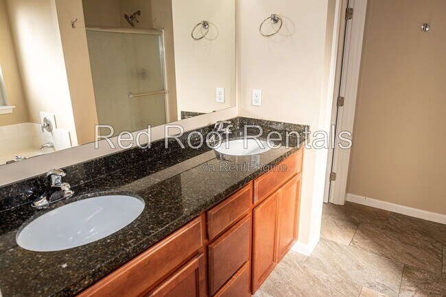 Building Photo - 1441 Farina Lp SE