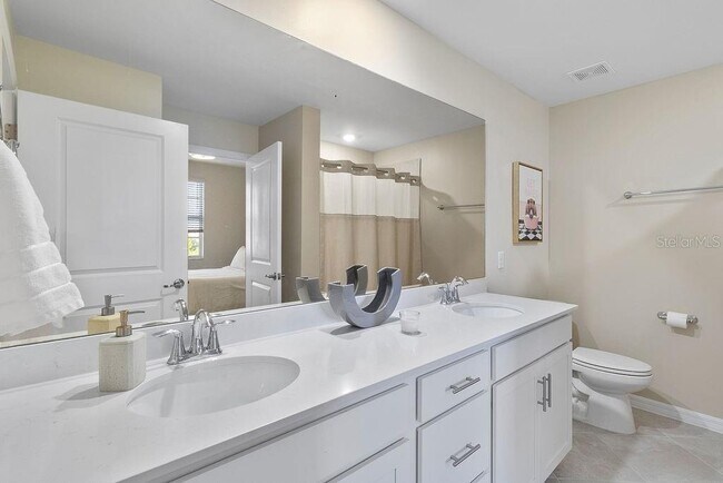 Building Photo - 5583 Double Eagle Cir