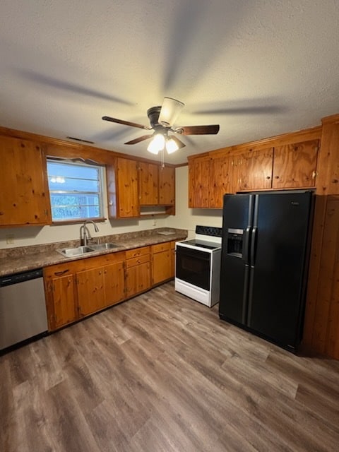 Building Photo - 418 W Glessner St