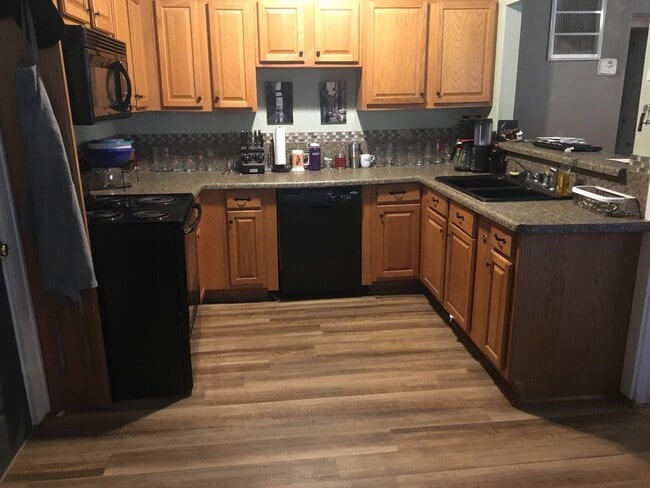 Building Photo - Charming 3-Bedroom Home in NW Oklahoma Cit...