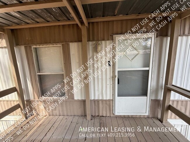 Building Photo - 108 Hornet Ln