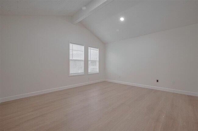 Building Photo - 16250 Rancho Blanco Dr