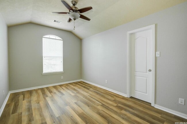 Building Photo - 122 Bright Brook Ln