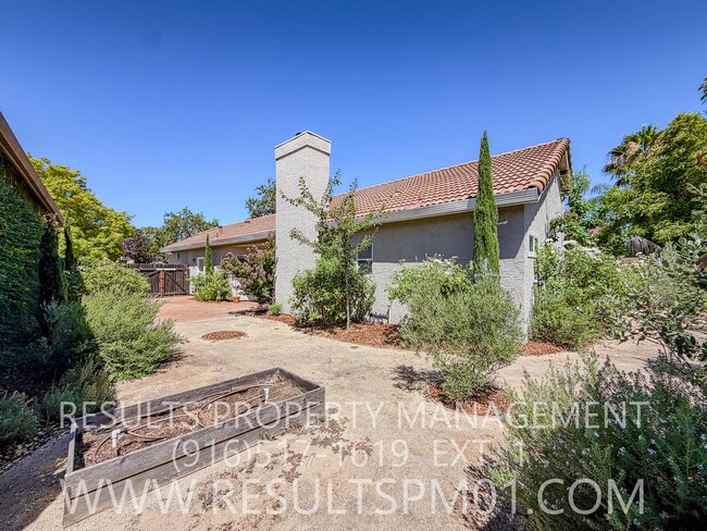 Building Photo - Beautifully updated 3 Bedroom Rocklin home.