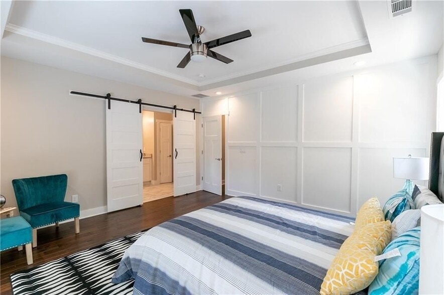 Building Photo - 202 Haygood Ave SE