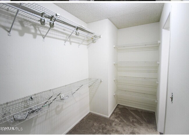 Building Photo - 1760 Sinaloa Rd