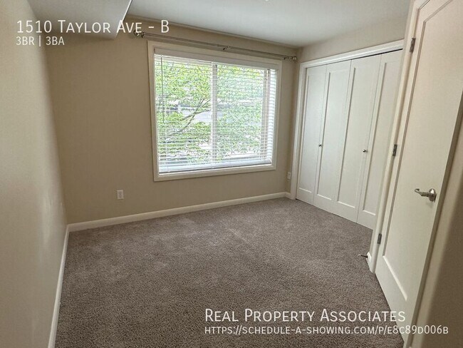 Building Photo - 1510 Taylor Ave N