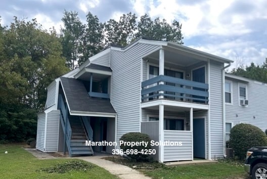 Building Photo - 2624 Randleman Rd