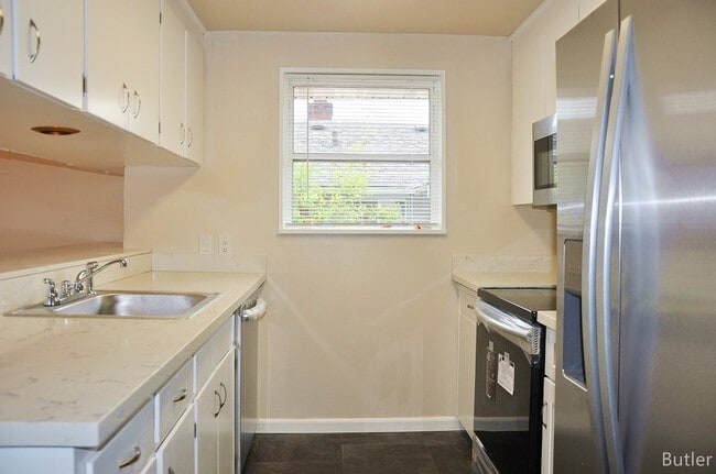 Building Photo - 7506 26th Ave NE