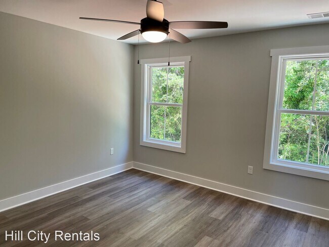 Building Photo - 3 br, 2.5 bath House - 122 Sunburst Villa ...