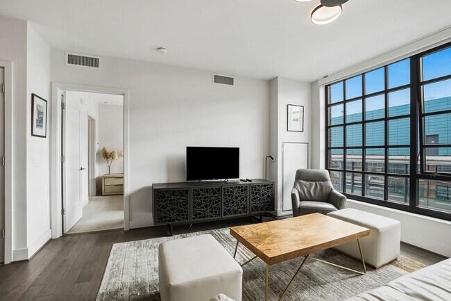 Building Photo - FURNISHED OR UNFURNISHED! One of the Most Desirable Locations On the Wharf!  1 Bed at the VIO! Av...