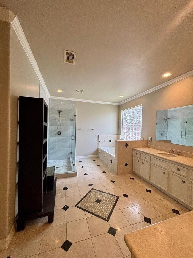 Building Photo - 3515 Durness Way