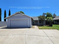 Building Photo - 5012 Fernwood Cir