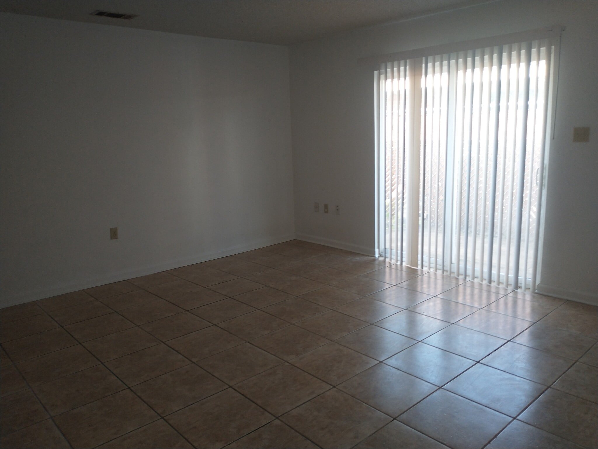 Building Photo - 8802 Morrison Rd