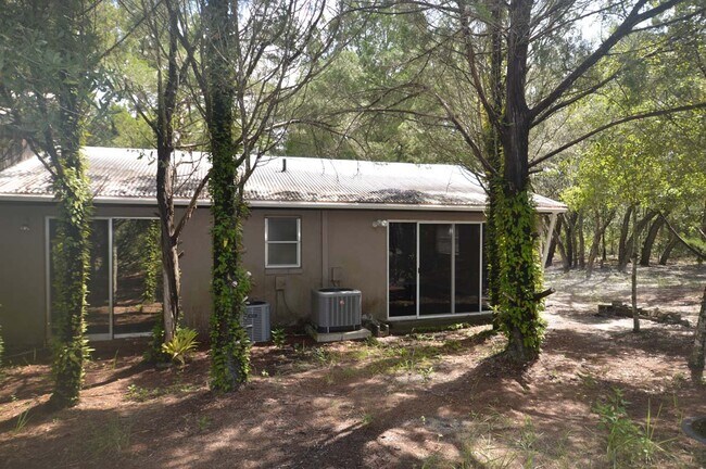 Building Photo - 11530 Duda Rd