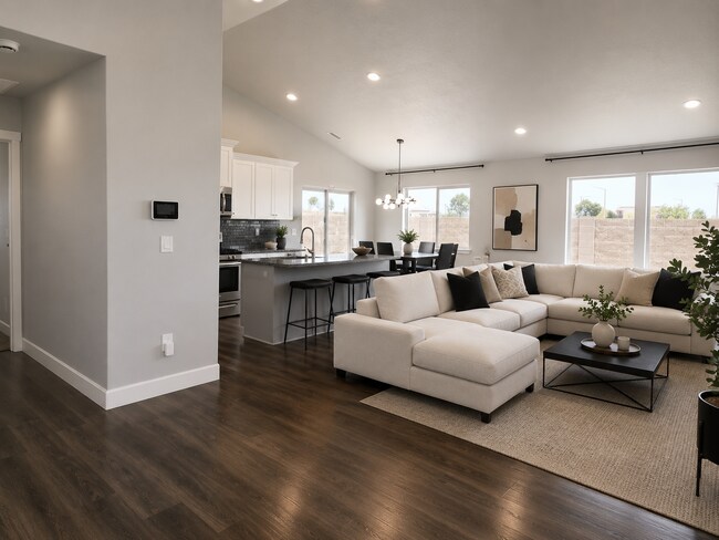 Building Photo - 1 LEVEL HOME WITH OFFICE SPACE AWAITS NEW RESIDENCE