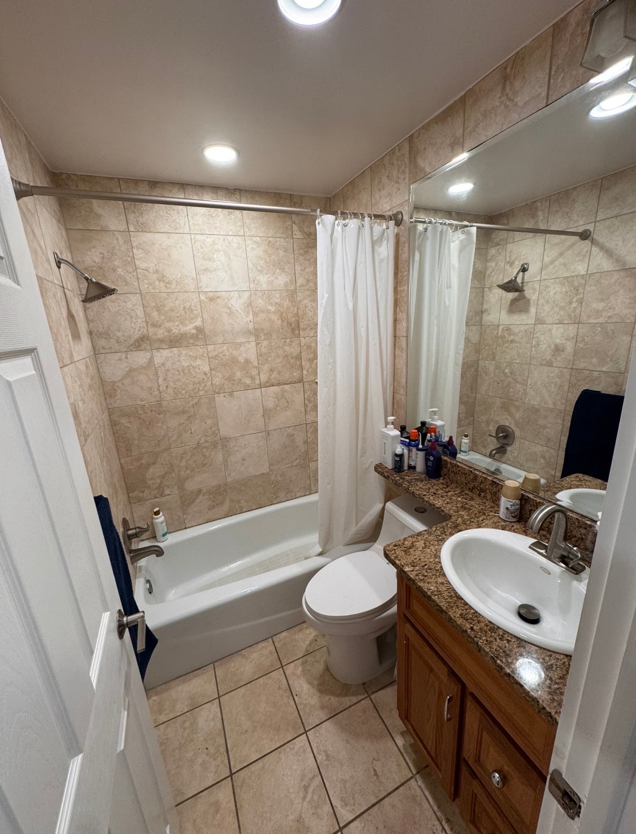 Building Photo - 6569 Braddock Rd