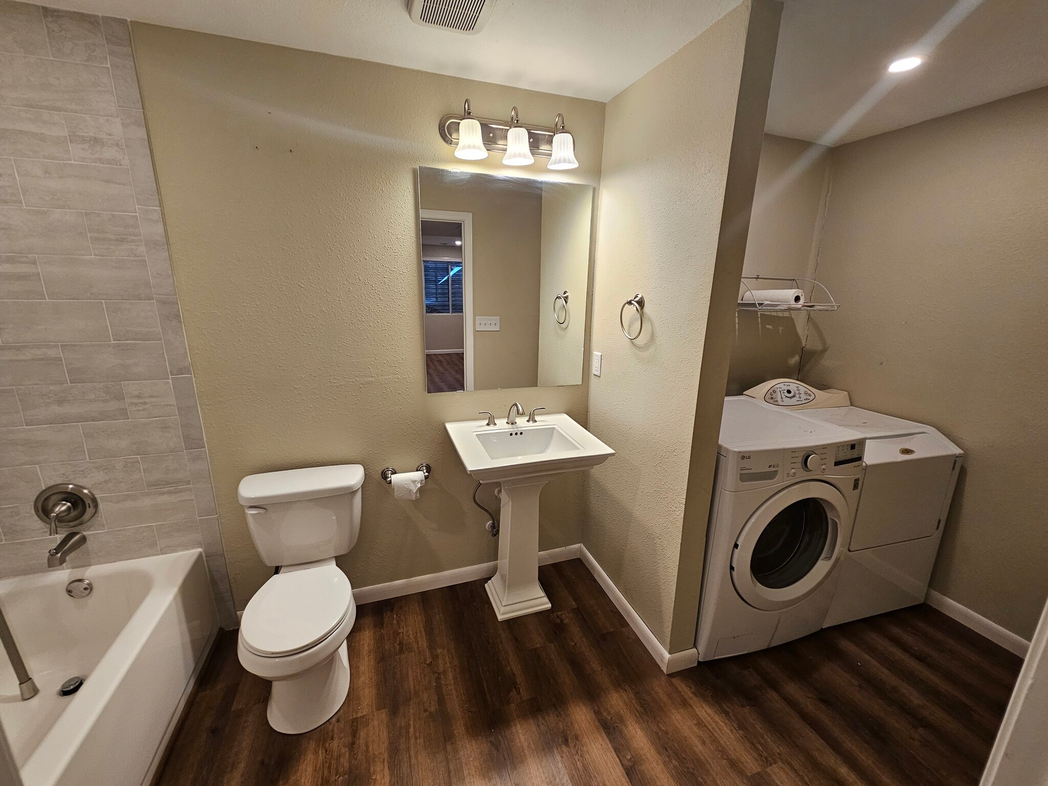 Building Photo - 5145 Slickrock Dr