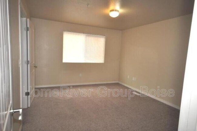 Building Photo - 4013 Washington Ave