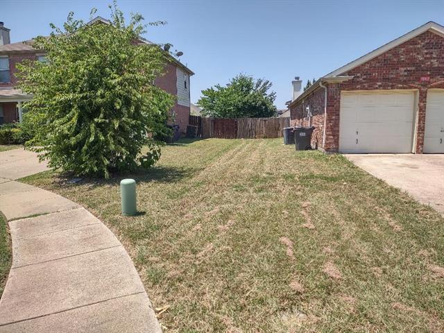 Building Photo - 1613 Wavecrest Dr