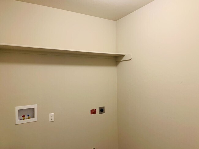 Building Photo - Newer Construction Home for Rent!