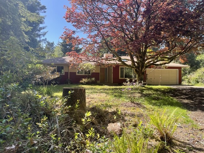 Primary Photo - 9540 SE Cedar St