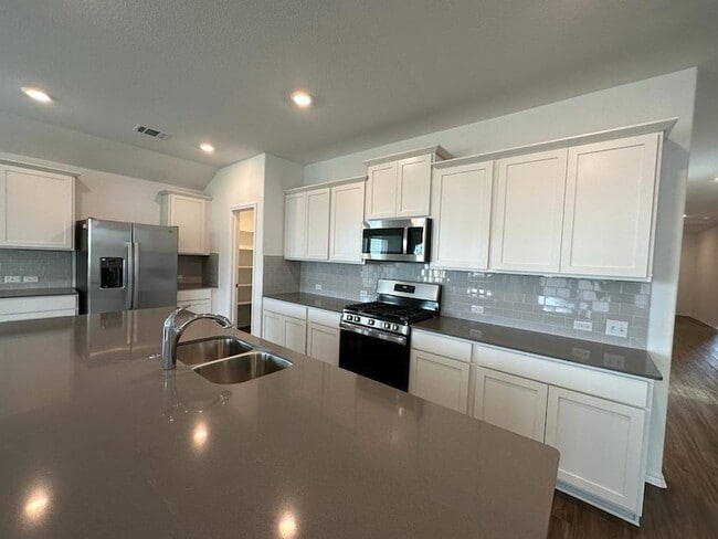 Building Photo - 232 Golden Grove Pkwy