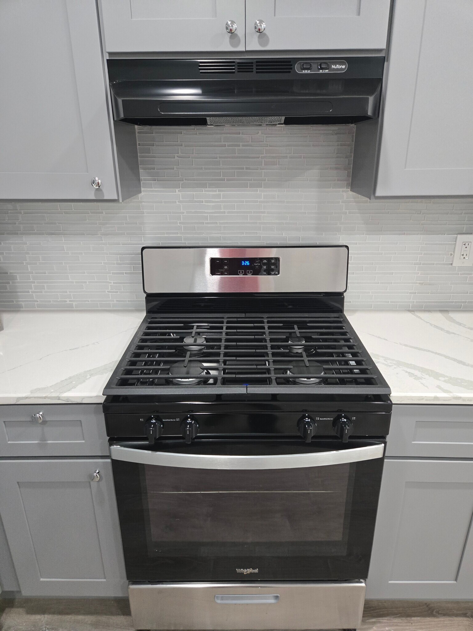 New gas range - 3126 N 27th St