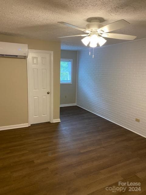 Building Photo - 225 Mt Herman Rd