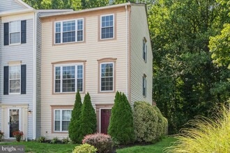 Building Photo - 1511 Ashburnham Dr