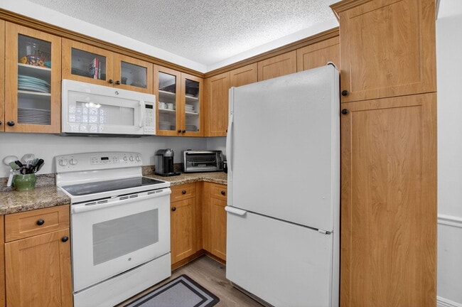 Building Photo - 5418 Firenze Dr