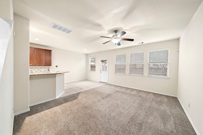 Building Photo - 3315 Victorian Manor Ln