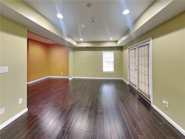Building Photo - 2639 Hooch Ct