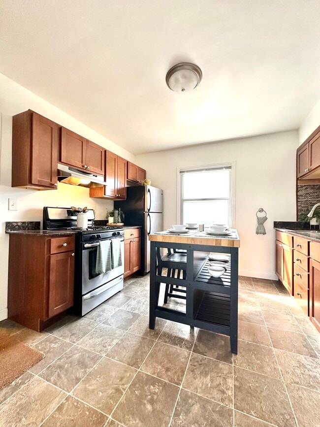 Building Photo - The Lex Apartments