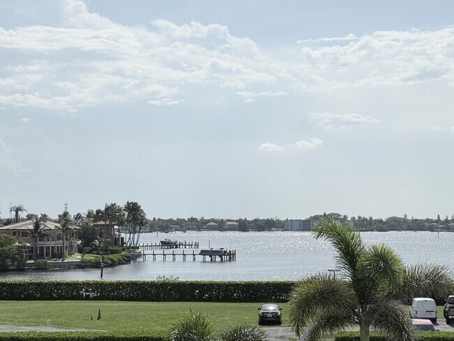 Building Photo - 3450 S Ocean Blvd